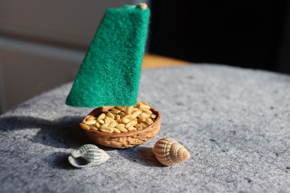 Miniature Walnut Ornaments: Craftmas 2018